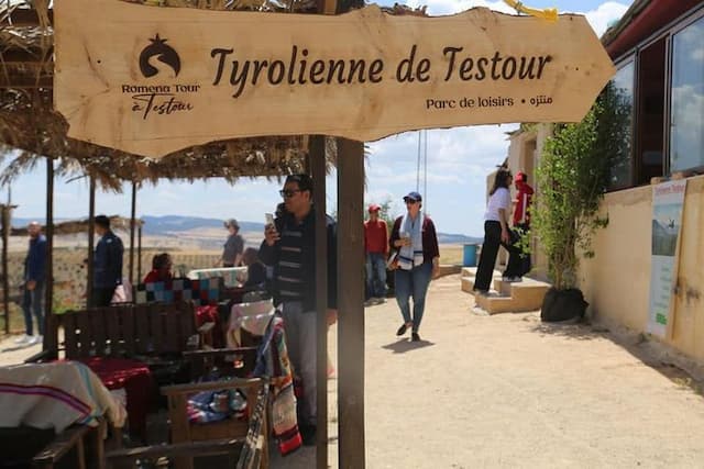 Tyroliennes de Testour 